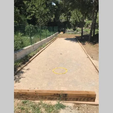 Logement attenant à une villa T2 avec terrasse . Besse-sur-Issole Exterior foto